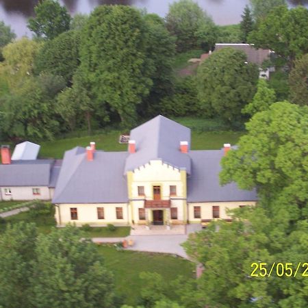 Dworek Mlynarza ザトル エクステリア 写真